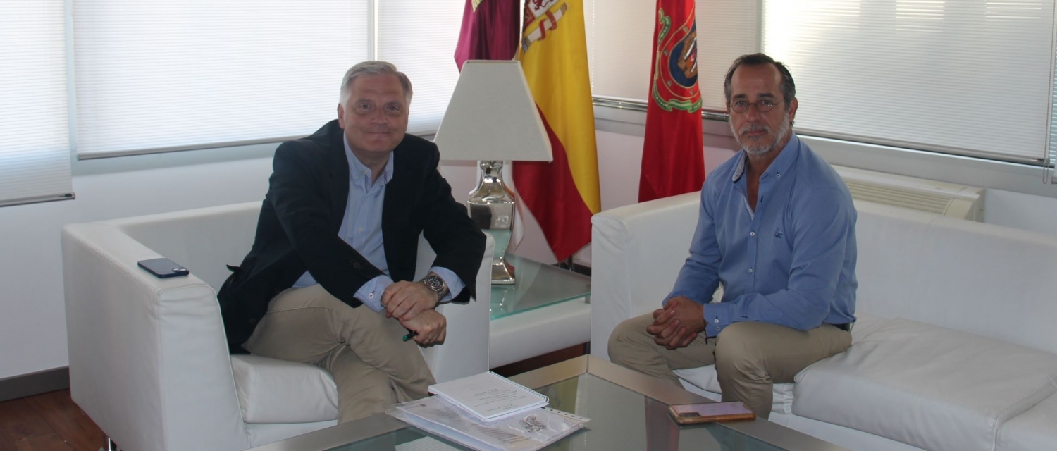 Francisco Cañizares y Luis Alberto Lara se han reunido en el Ayuntamiento de Ciudad Real.